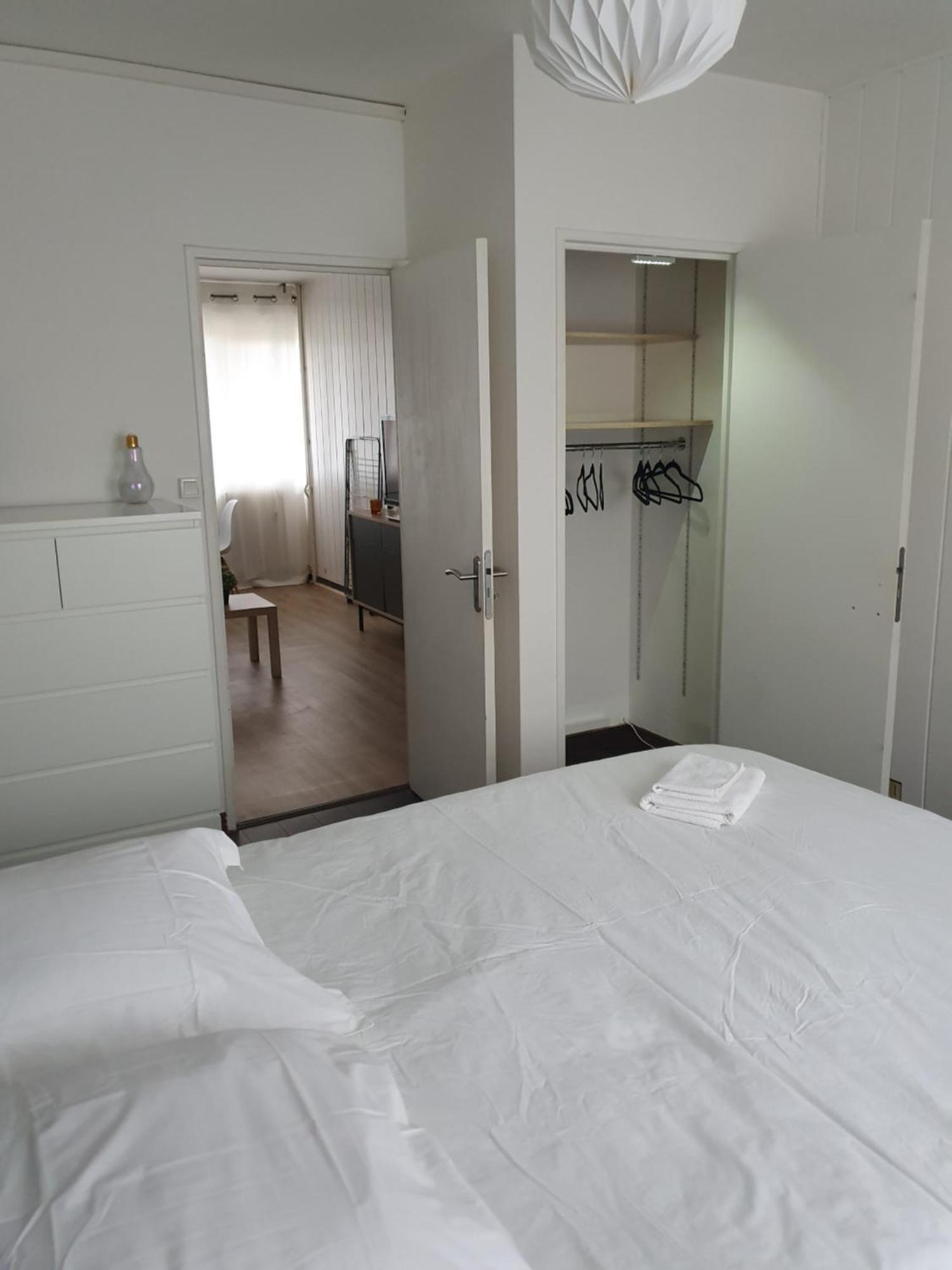Lumineux 2 Chambres Avec Parking Et Wifi Proche Tous Commerces Besançon