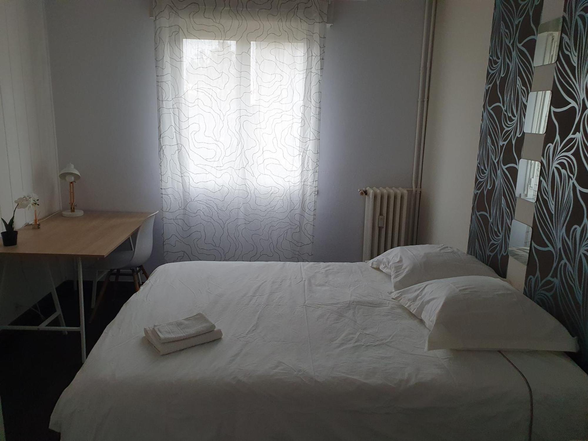 Lumineux 2 Chambres Avec Parking Et Wifi Proche Tous Commerces Besançon